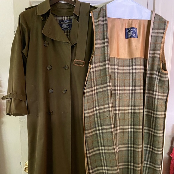 Burberry Jackets & Blazers - Authentic Vintage Burberry Olive Trench Coat Sz 6